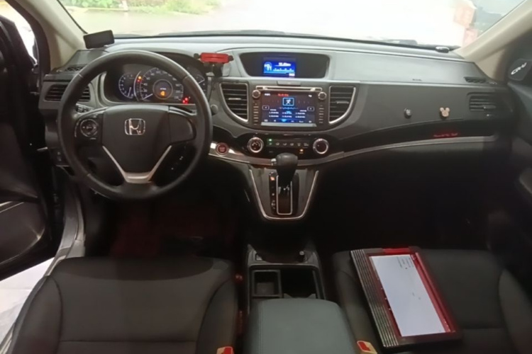 Honda CR-V 2016 car image #10
