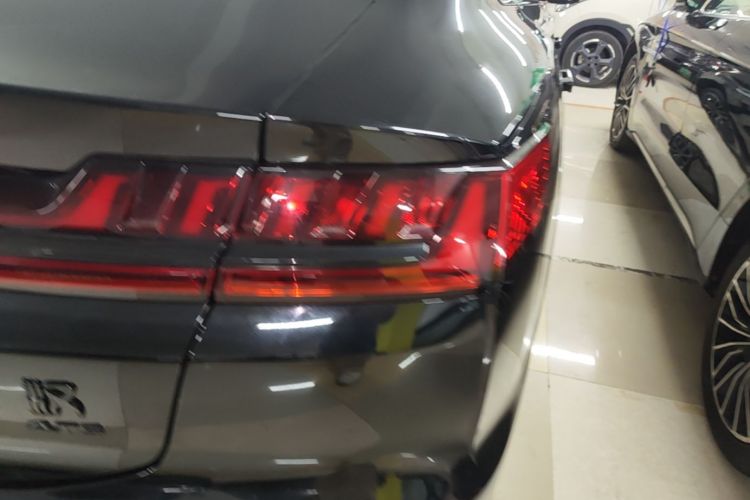 BYD Han 2021 #8 BYD Han 2021 صورة سيارة #8