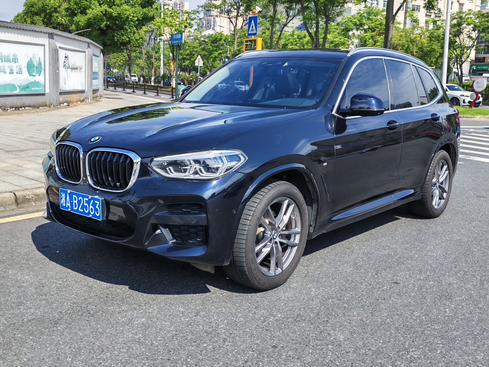 BMW X3 2020 car image 