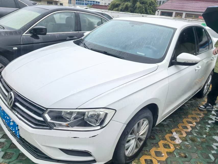 Volkswagen Bora 2018 car image 