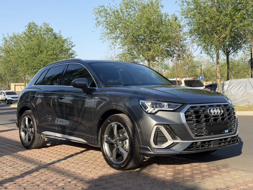 Audi Q3 2022 #3 Audi Q3 2022 car image #3