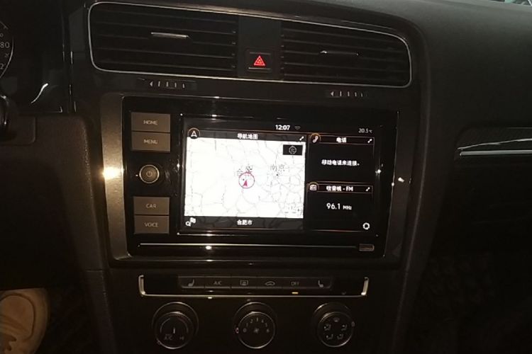 Volkswagen Golf 2019 #13 Volkswagen Golf 2019 car image #13