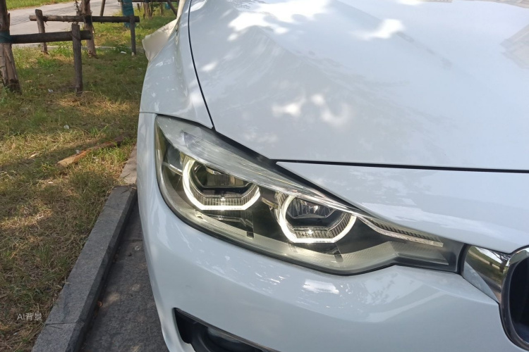 BMW 3 Series 2017 #8 BMW 3 Series 2017 car image #8