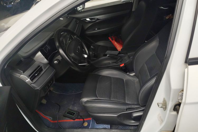 GEELY Emgrand 2021 car image #19