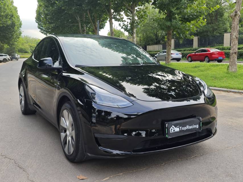 Tesla Model Y 2022 #3 Tesla Model Y 2022 car image #3