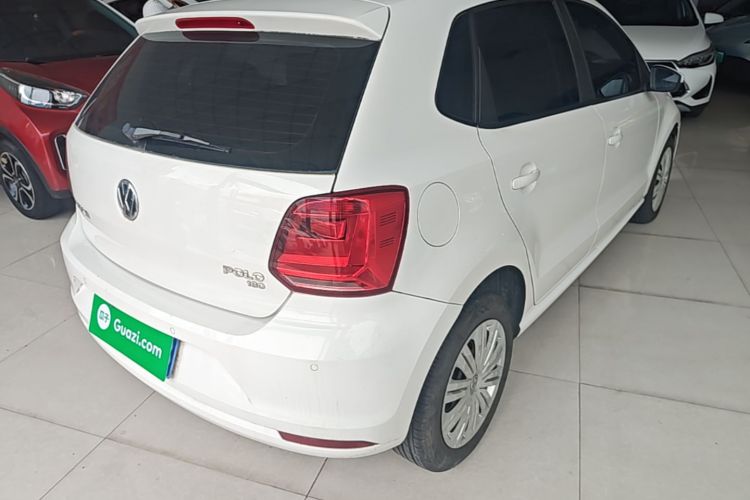 Volkswagen Polo 2017 car image #7