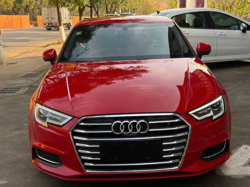 Audi A3 2019 car image #2