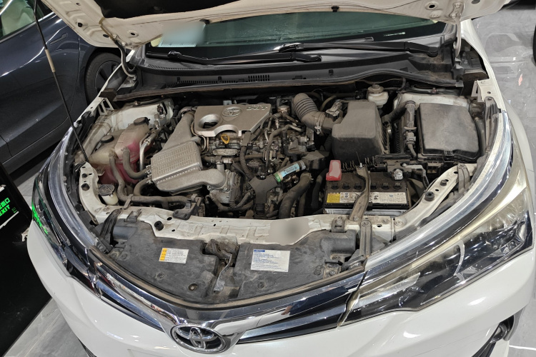 Toyota Corolla 2018 immagine di auto #20