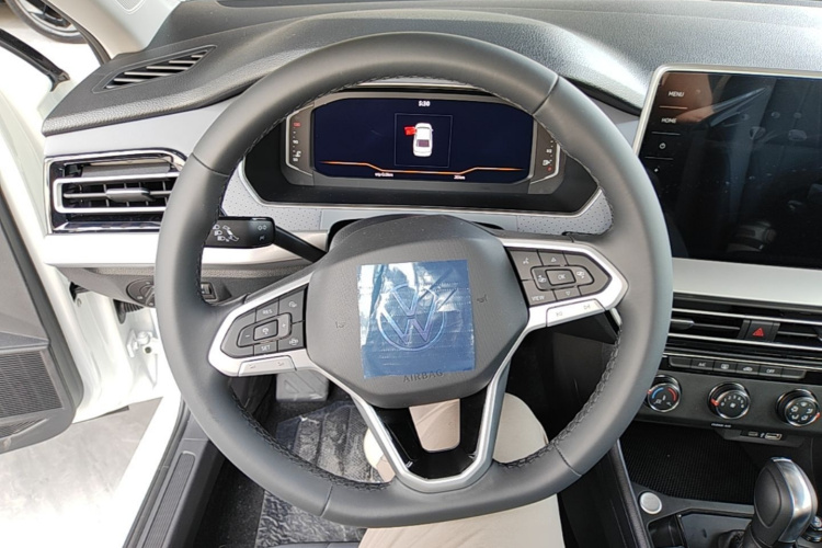Volkswagen Lavida 2026 car image #11