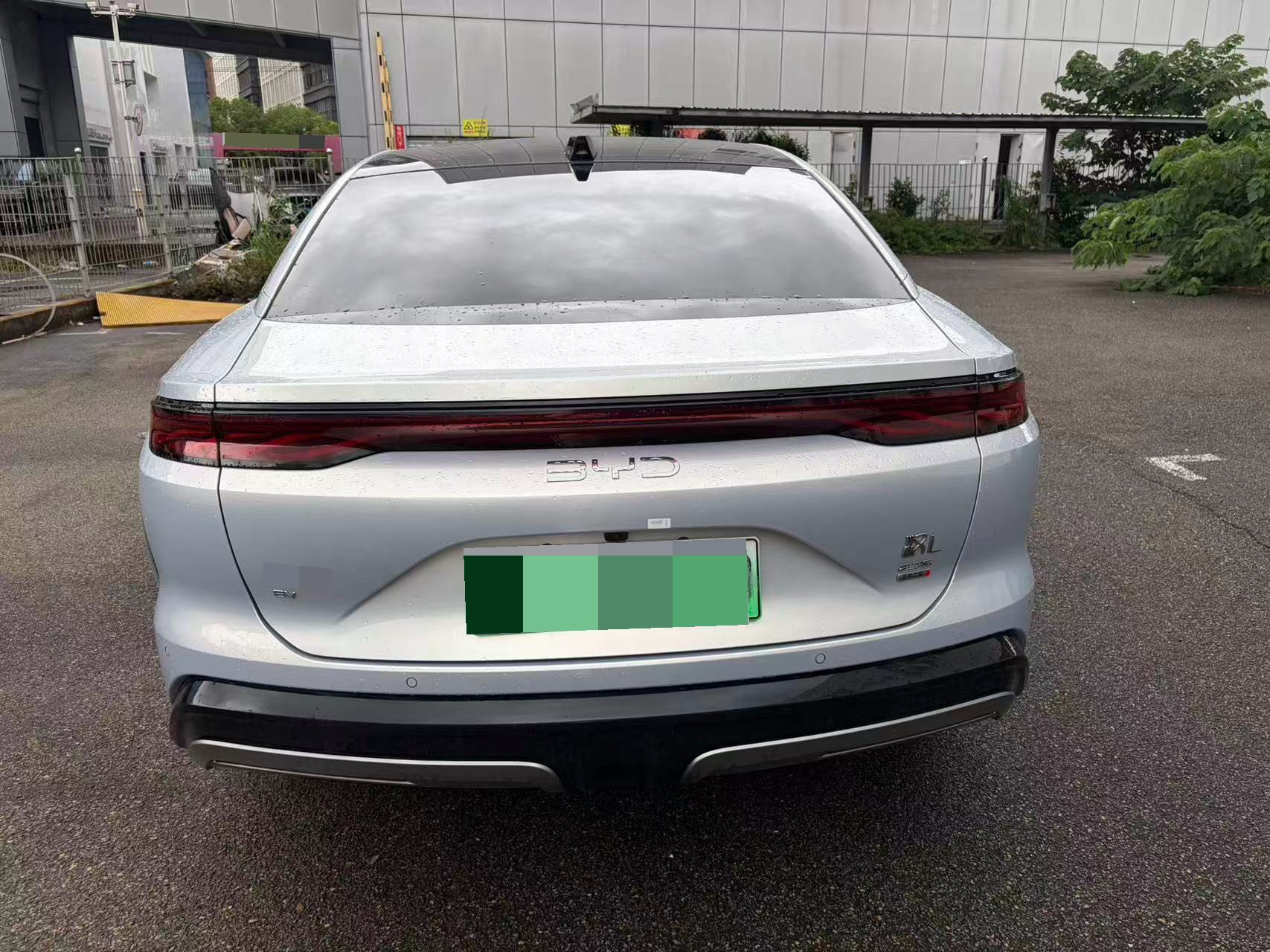 BYD HanL 2025 car image #7