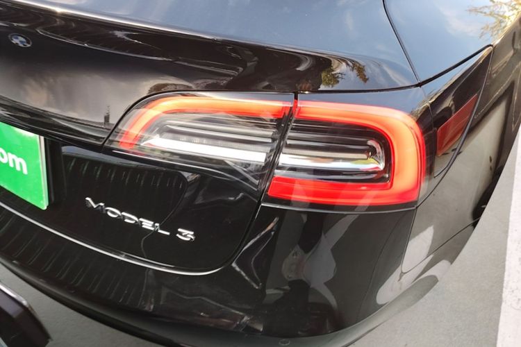 Tesla Model 3 2023 imagem de carro #8