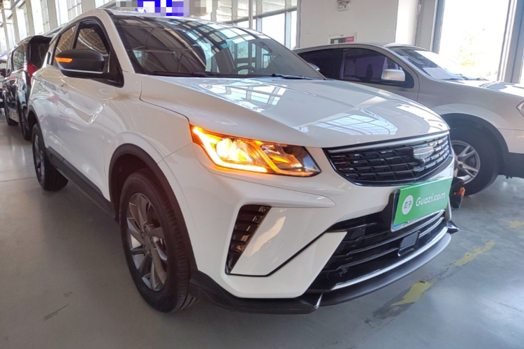 GEELY Coolray 2025 #6 GEELY Coolray 2025 car image #6