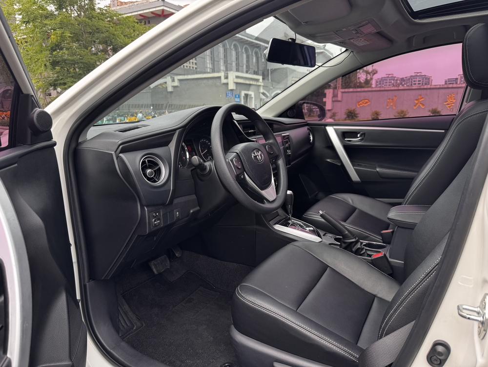 Toyota Corolla 2018 immagine di auto #8