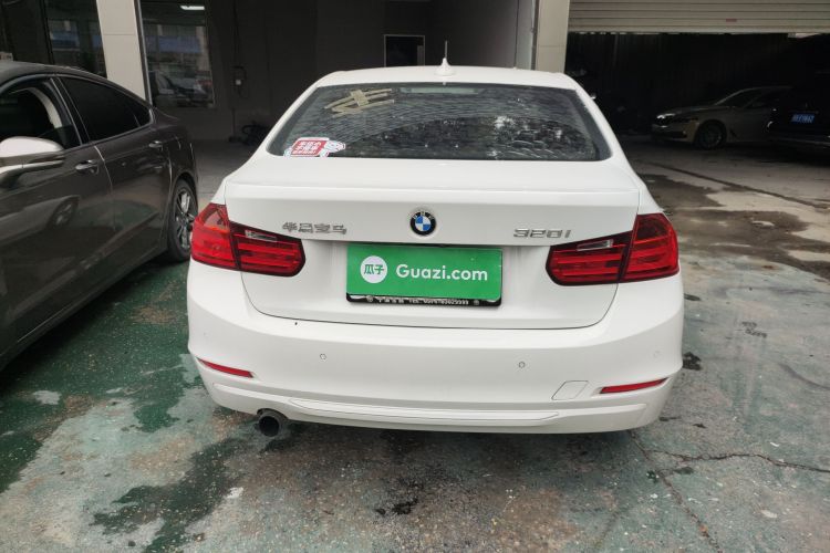 BMW 3 Series 2014 car image #6