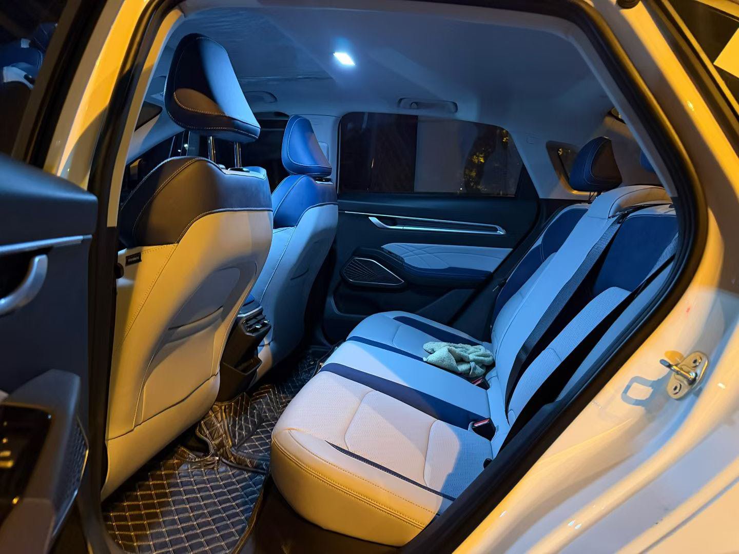 GEELY Emgrand 2023 #6 GEELY Emgrand 2023 car image #6