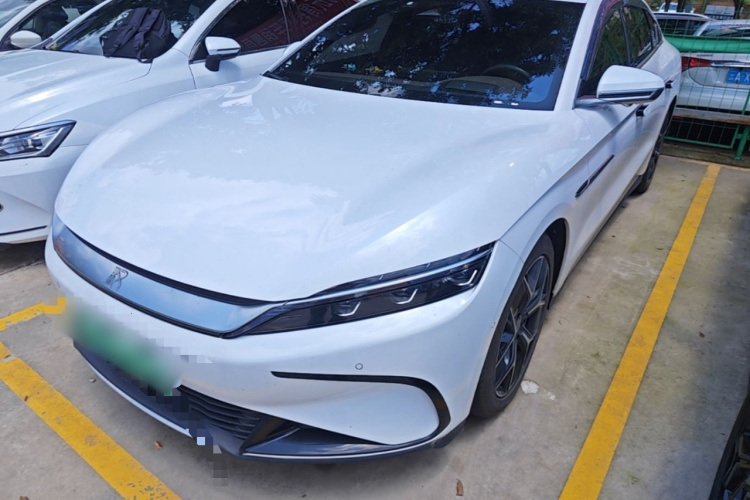 BYD Han 2022 car image #2