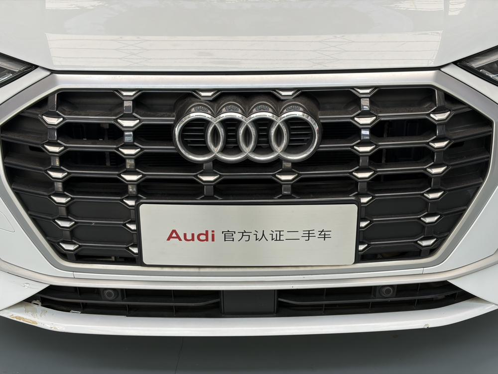 Audi Q3 2019 #10 Audi Q3 2019 car image #10
