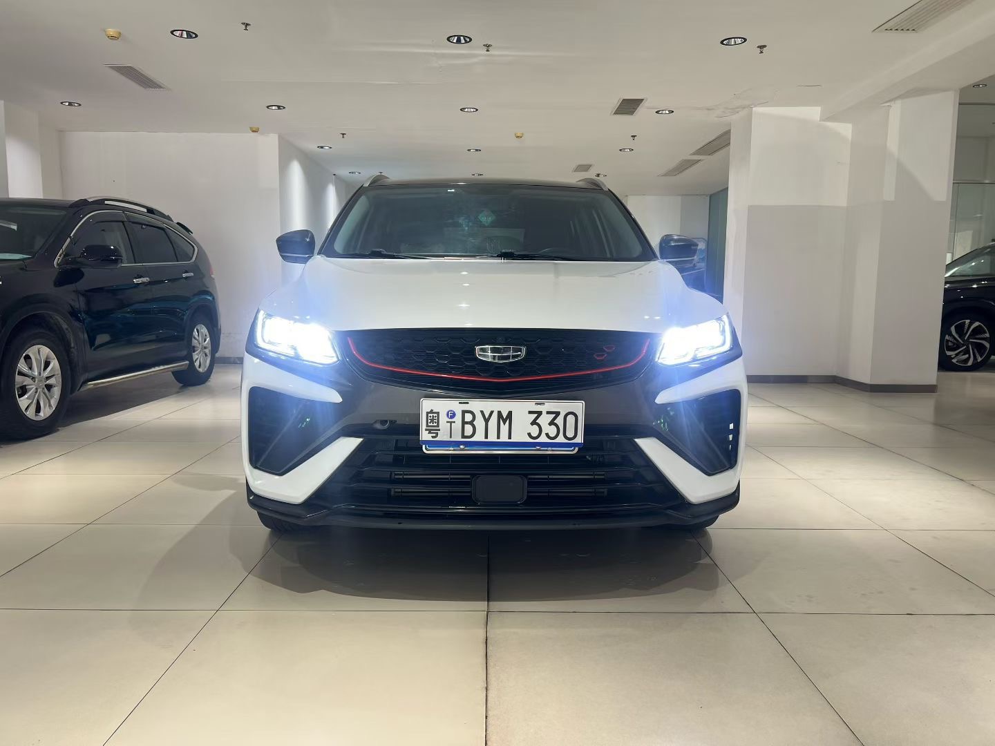 GEELY Coolray 2022 #2 GEELY Coolray 2022 car image #2