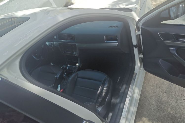 Volkswagen Lavida 2016 #27 Volkswagen Lavida 2016 car image #27