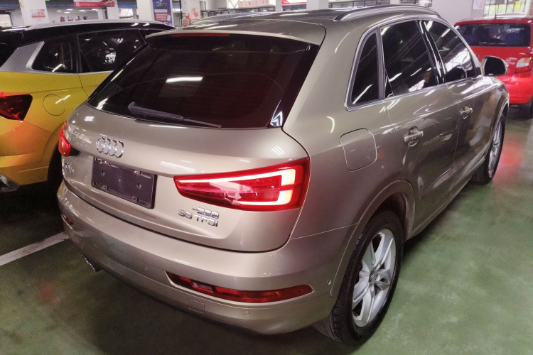 Audi Q3 2017 image de voiture #7