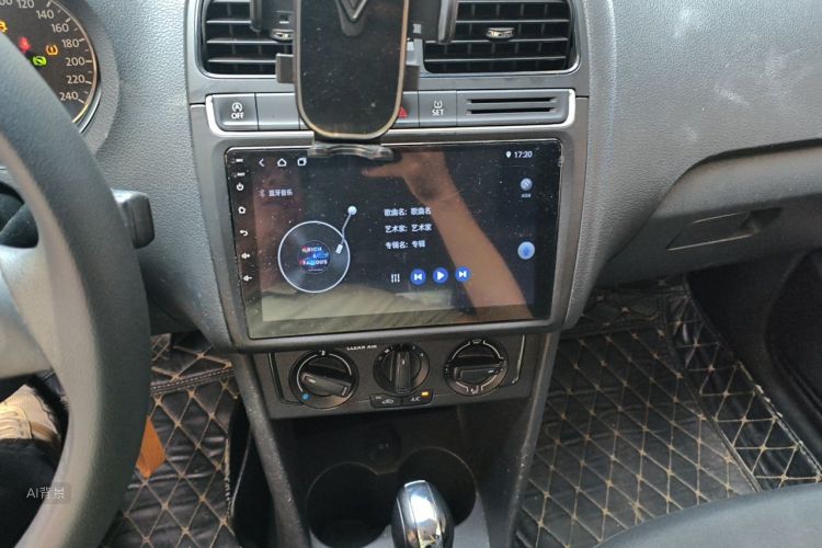 Volkswagen Polo 2019 #15 Volkswagen Polo 2019 car image #15