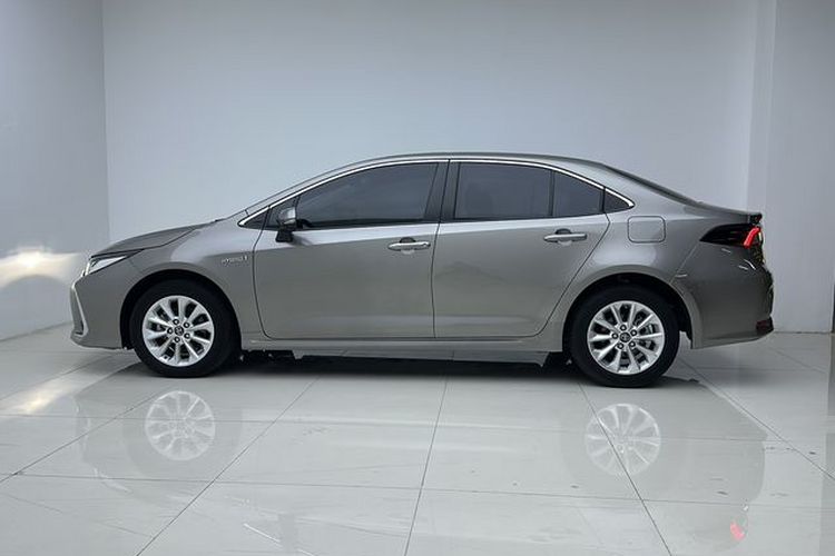 Toyota Corolla 2023 #6 Toyota Corolla 2023 صورة سيارة #6