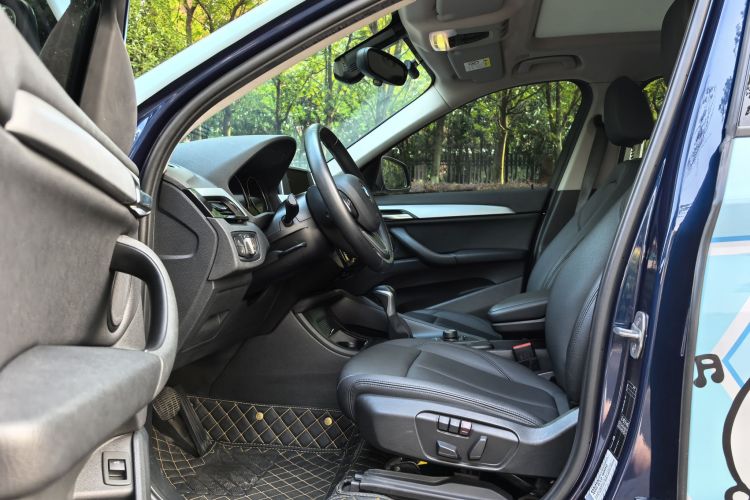 BMW X1 2019 #9 BMW X1 2019 car image #9