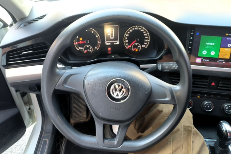 Volkswagen Bora 2019 #11 Volkswagen Bora 2019 car image #11