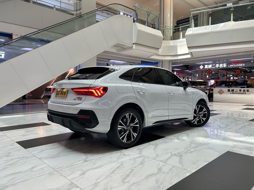 Audi Q3 Sportback 2022 car image #9