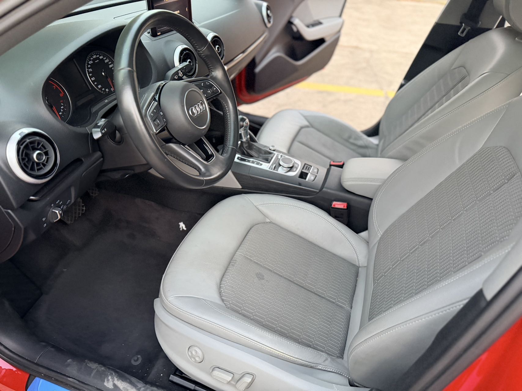 Audi A3 2019 car image #4
