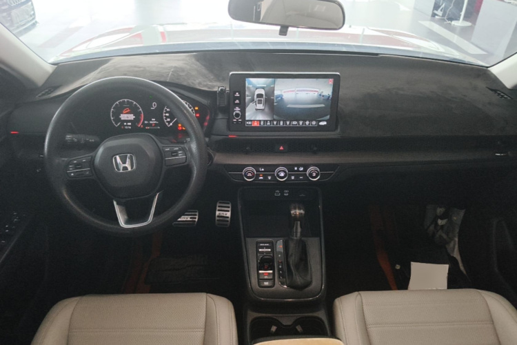 Honda CR-V 2023 car image #10