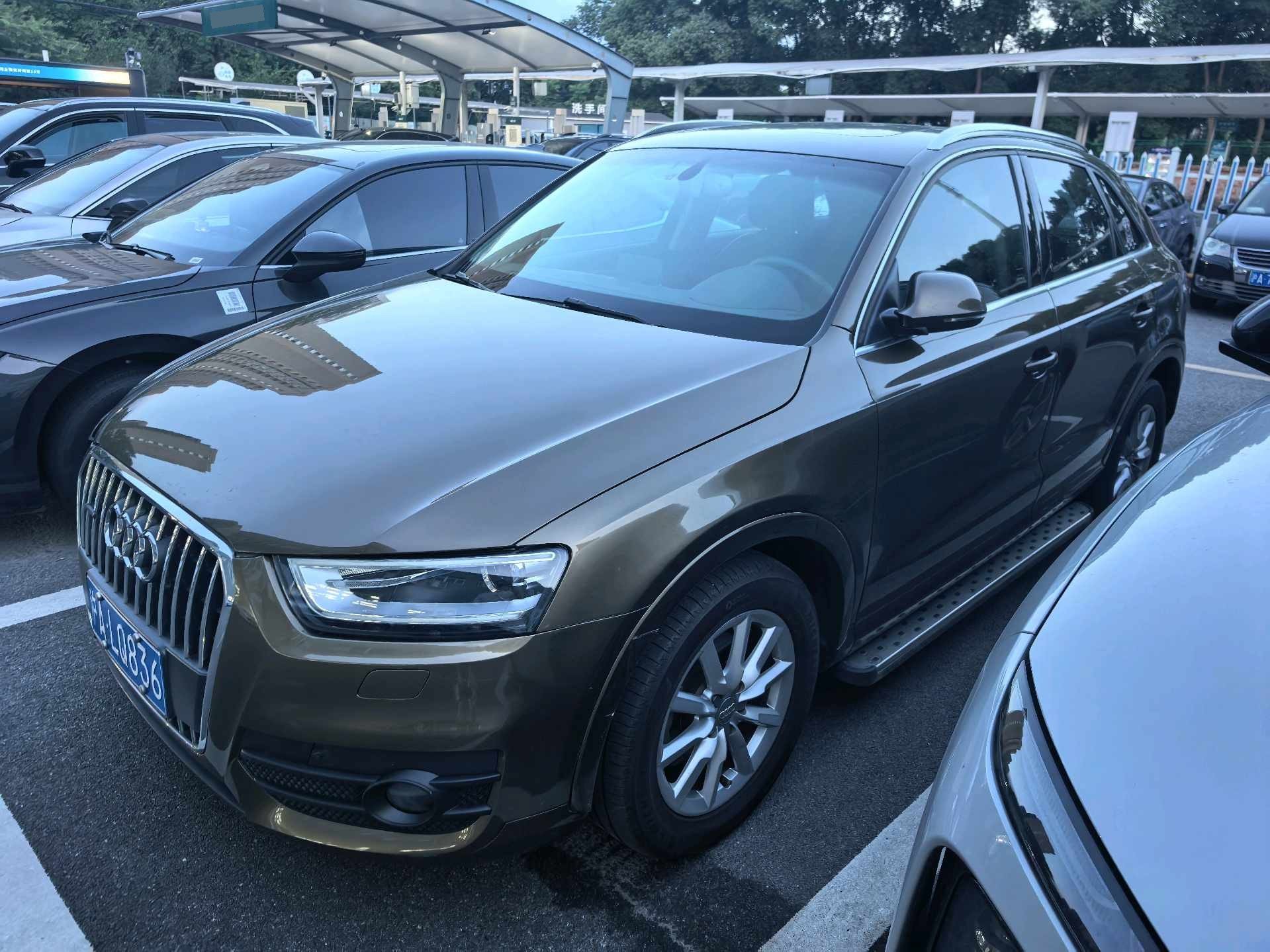 Audi Q3 (Imported) 2013 Audi Q3 (Imported) 2013 car image