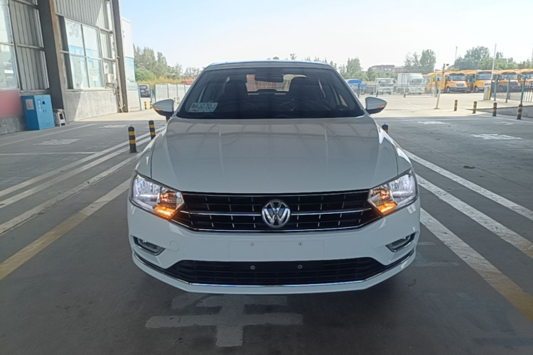 Volkswagen Bora 2018 car image #3