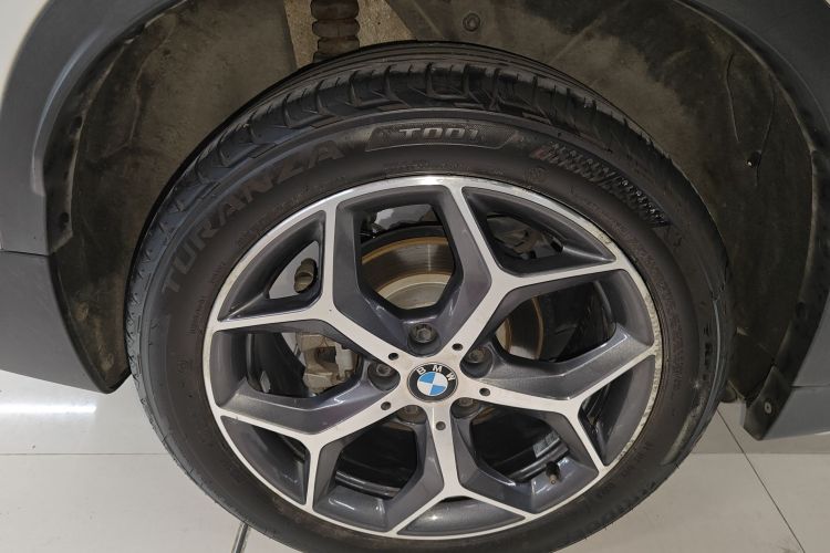 BMW X1 2018 #4 BMW X1 2018 car image #4