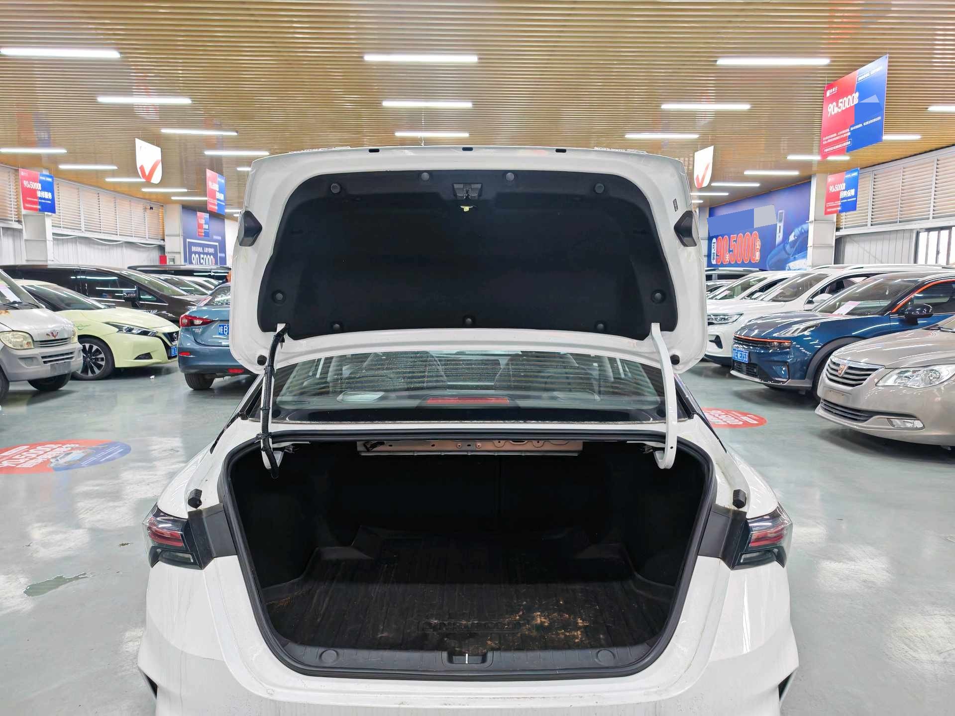 GEELY Binray 2023 image de voiture #15