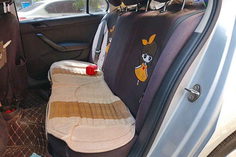 Volkswagen Santana 2015 car image #14