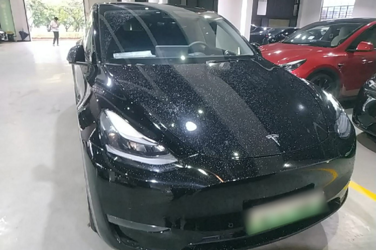 Tesla Model Y 2021 #4 Tesla Model Y 2021 car image #4