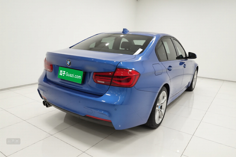 BMW 3 Series 2018 car image #7