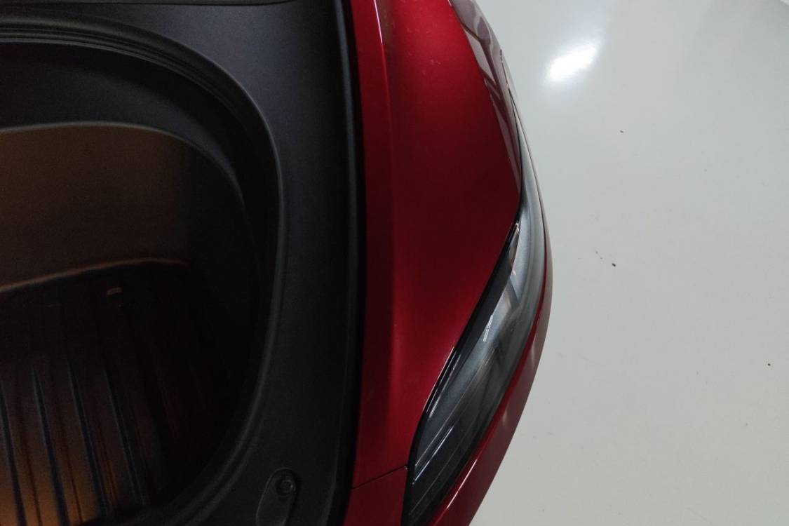 Tesla Model 3 2024 car image #12