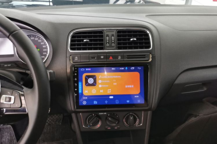 Volkswagen Polo 2018 #17 Volkswagen Polo 2018 car image #17