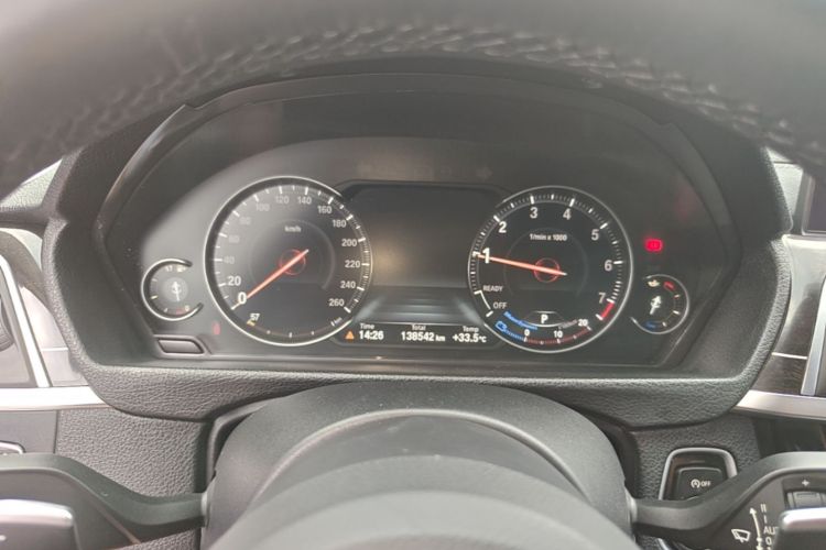 BMW 3 Series 2019 #16 BMW 3 Series 2019 car image #16