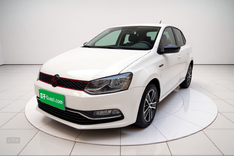 Volkswagen Polo 2015 car image #2