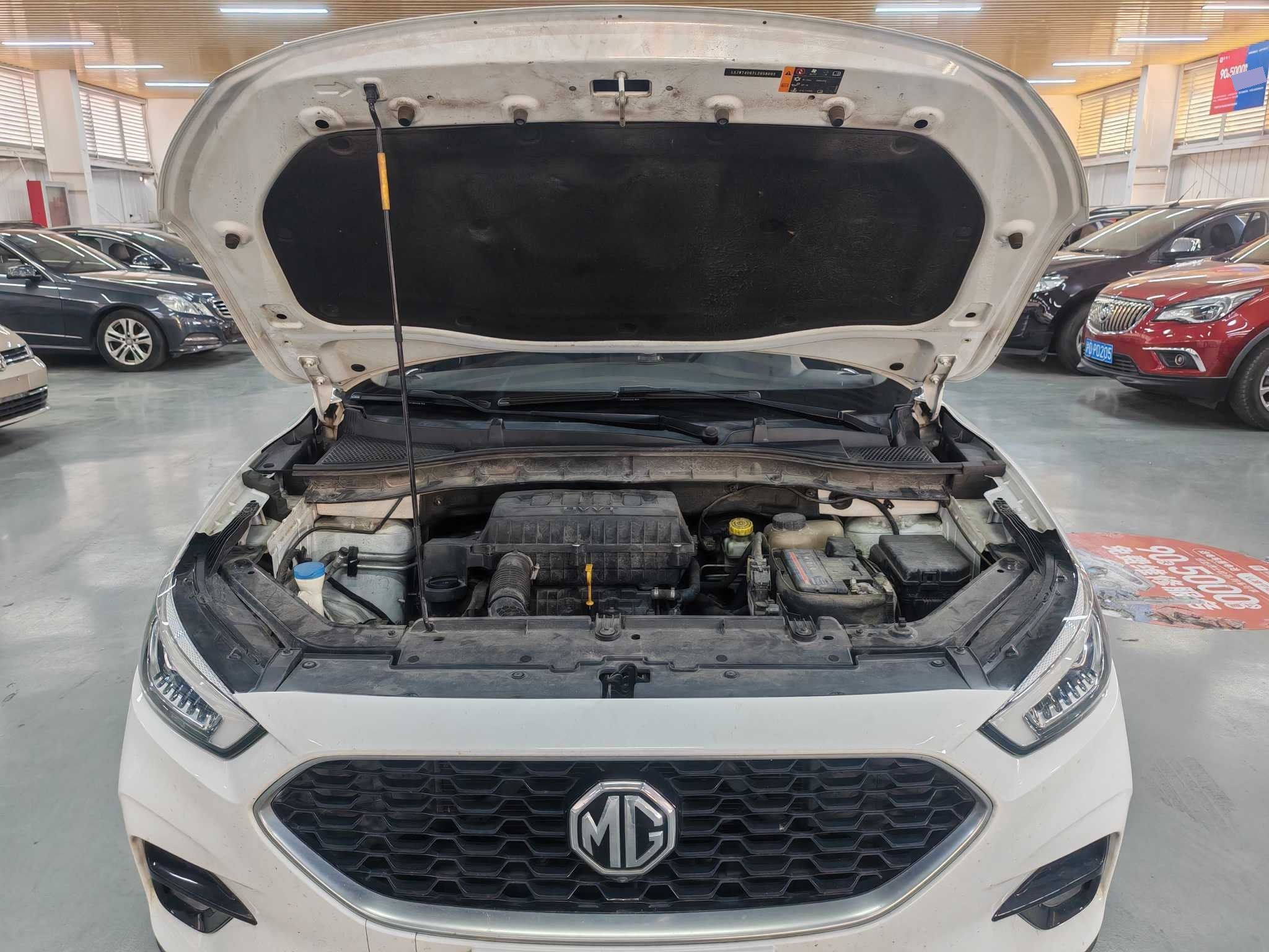 MG ZS 2020 car image #15