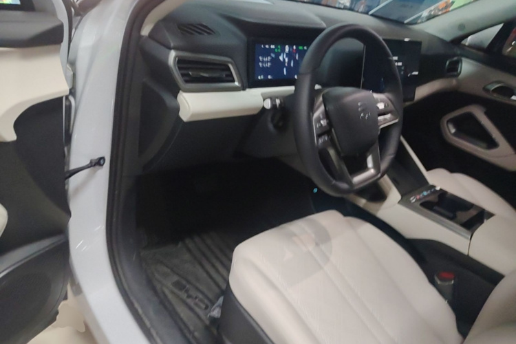 BYD YuanUP 2026 car image #16