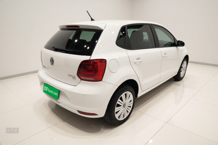 Volkswagen Polo 2016 car image #7