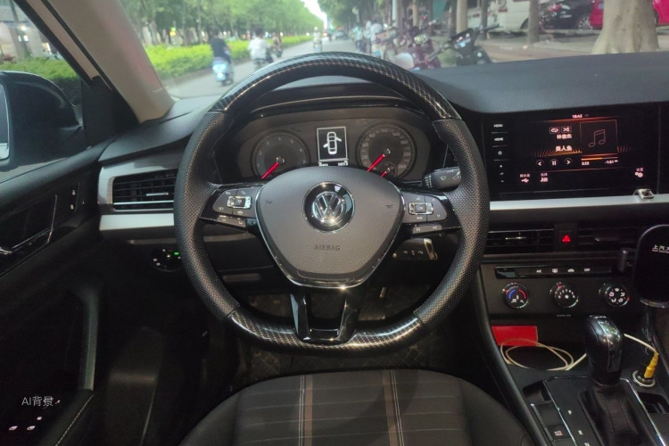 Volkswagen Lavida 2019 car image #12