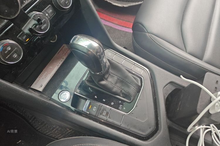 Volkswagen Tharu 2020 car image #16