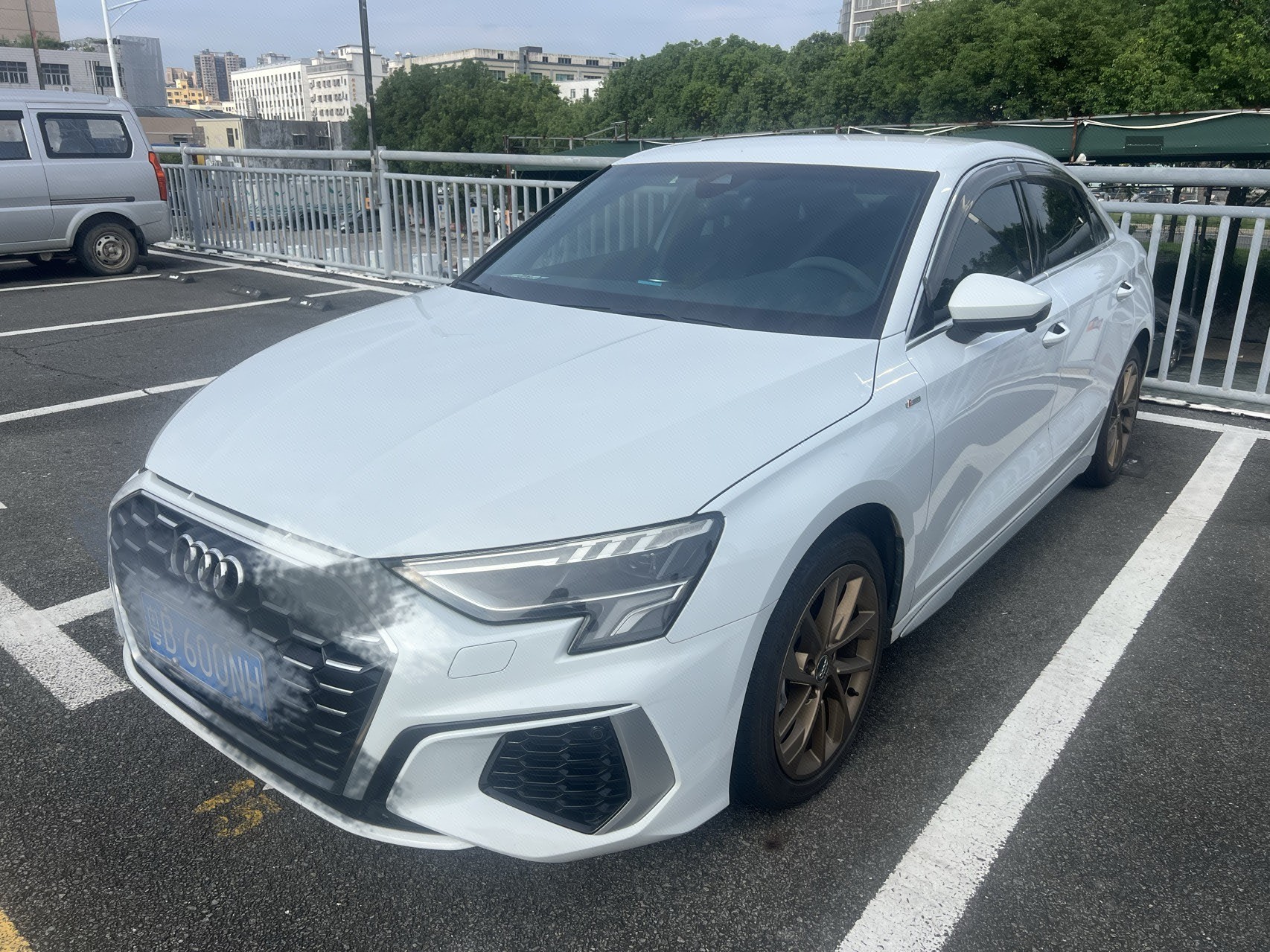 2021 car image 