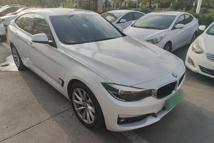 BMW 3 Series GT 2018 car image #4