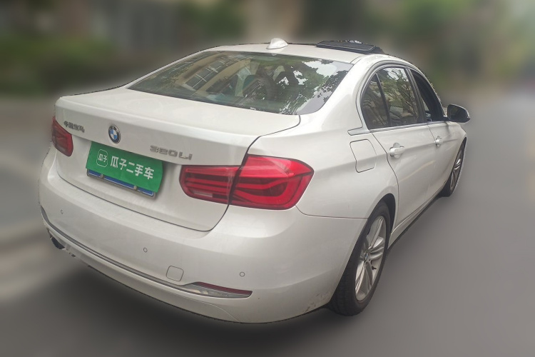 BMW 3 Series 2016 #5 BMW 3 Series 2016 car image #5
